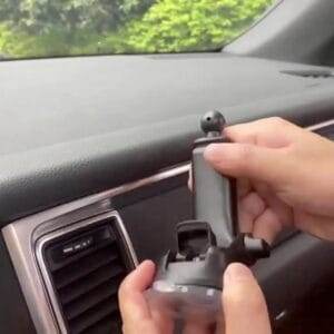 מעמד אוניברסלי לרכב Gripqi XS12 עם ואקום